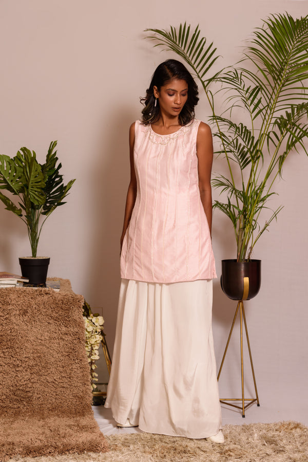 Embroidered tunic top